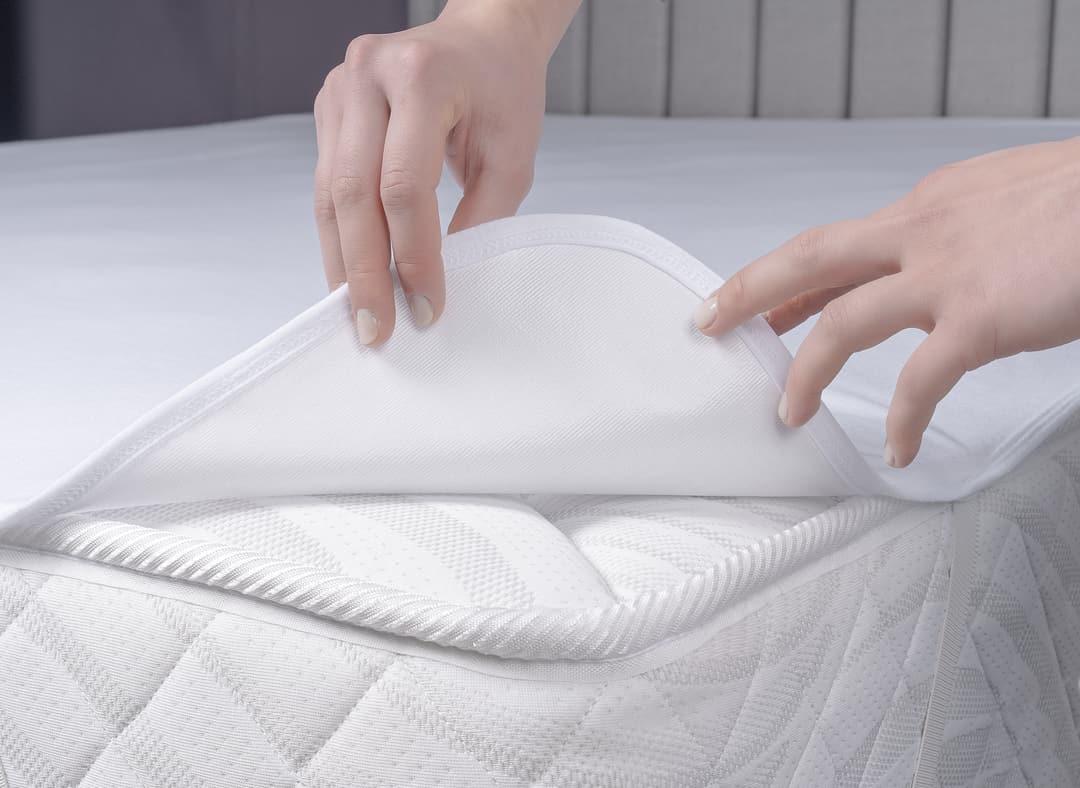 Mattress and Pillow Protectors Image1